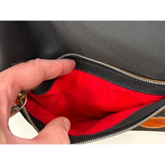 DOONEY & BOURKE Black Nylon/ Leather Trims Pocket Shoulder Bag - Picture 12 of 16